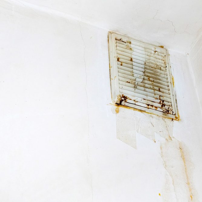 leaky air ducts